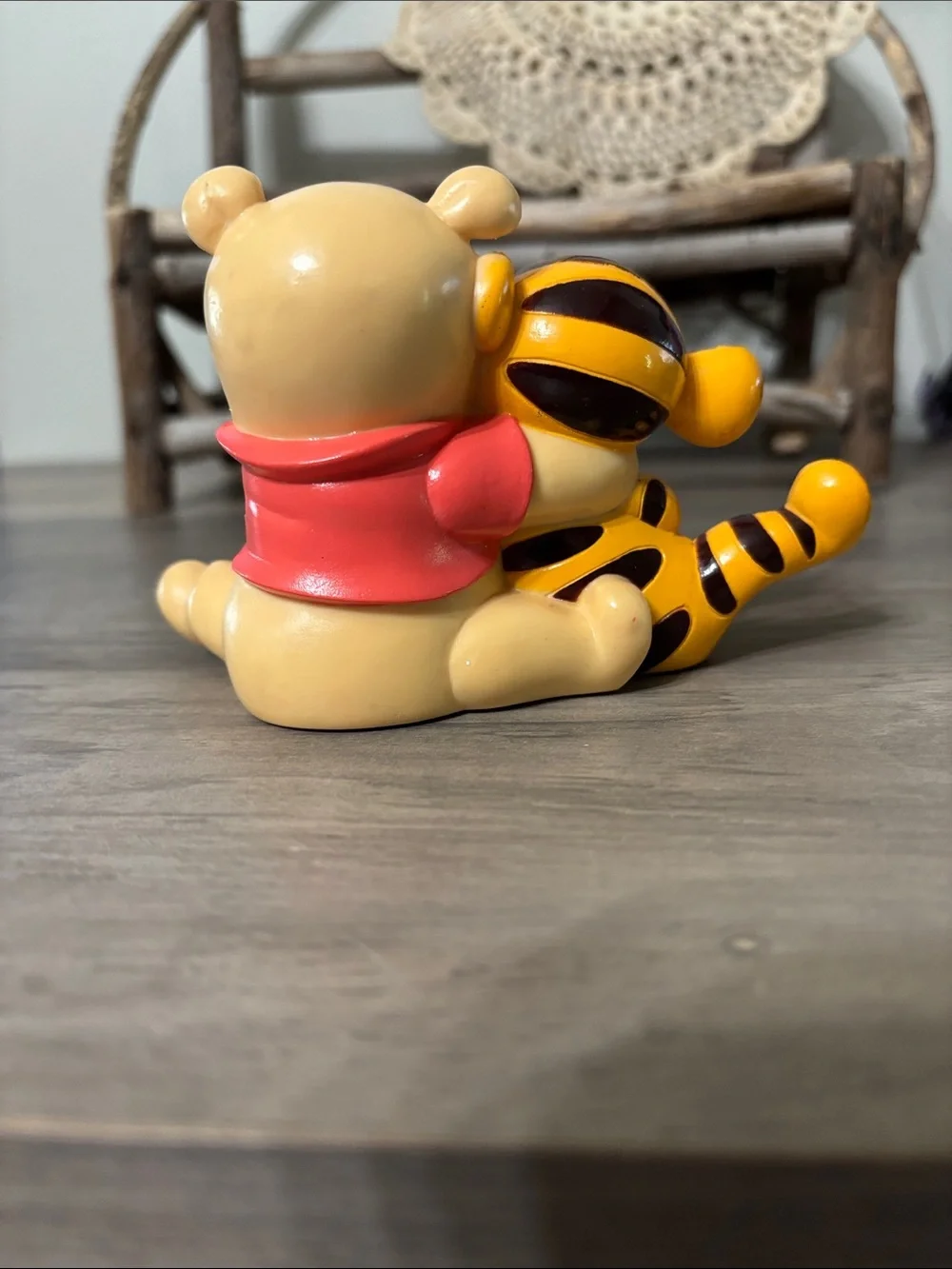 VTG Baby Tigger Hugging Pooh Bear Collectors Piece Disney Decopac Rubber Figure
